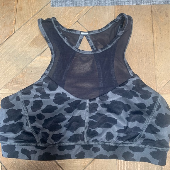 Lululemon two piece work out top set - Picture 3 of 4